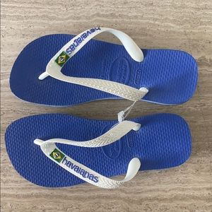 BRAND NEW HAVAIANAS FLIP FLOPS FOR KIDS